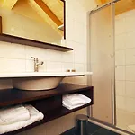 Hotel Hotel Viktoria-Leukerbad-Therme 3*