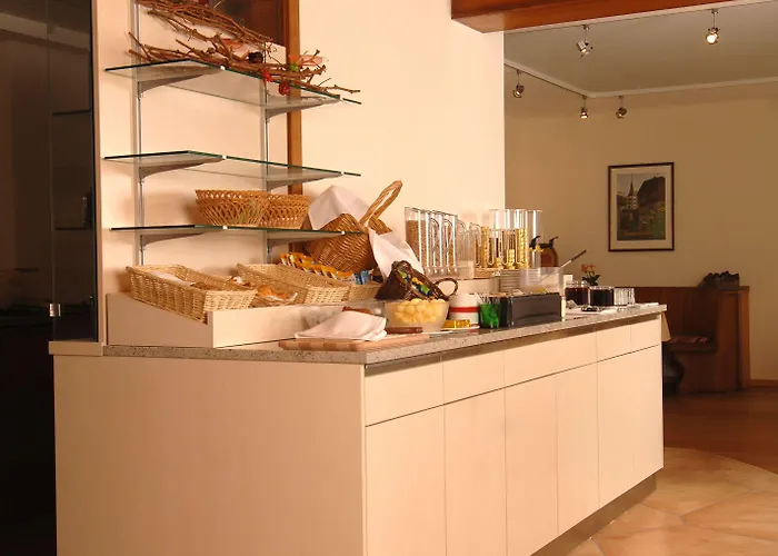 Hotel Hotel Viktoria-Leukerbad-Therme 3*