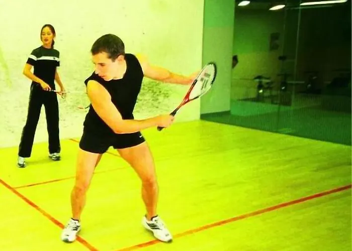 Hotel Hotel Viktoria-Leukerbad-Therme 3*